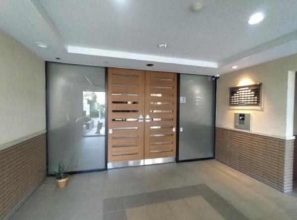 ライオンズマンション市川広尾のロビー画像