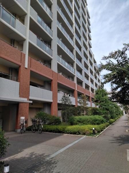 ミディオンセンターレジデンスのエントランス画像