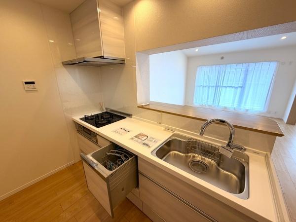 コンドミニアム初石Ｄ棟のキッチン画像