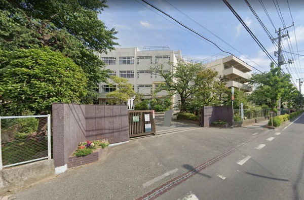 プレシス市川行徳ブライトテラスの小学校画像