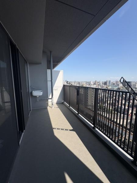 シティテラス金町A棟のバルコニー画像