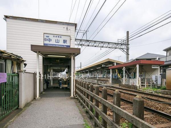 市川ハイツA棟の駅画像