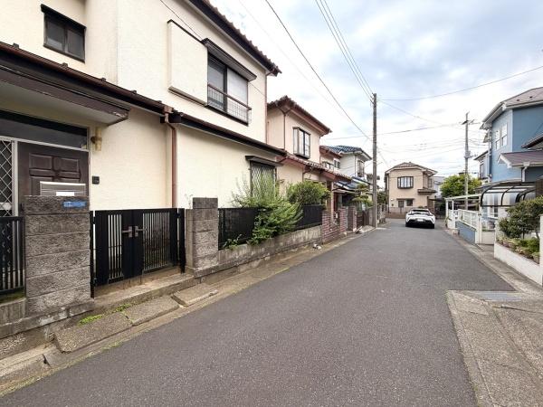 松戸市八ケ崎６丁目の土地の前面道路含む現地写真画像