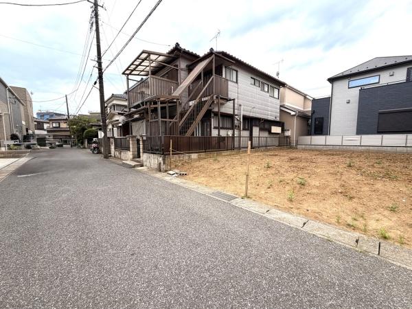 【建築条件なし】古ケ崎　売地全１区画の前面道路含む現地写真画像