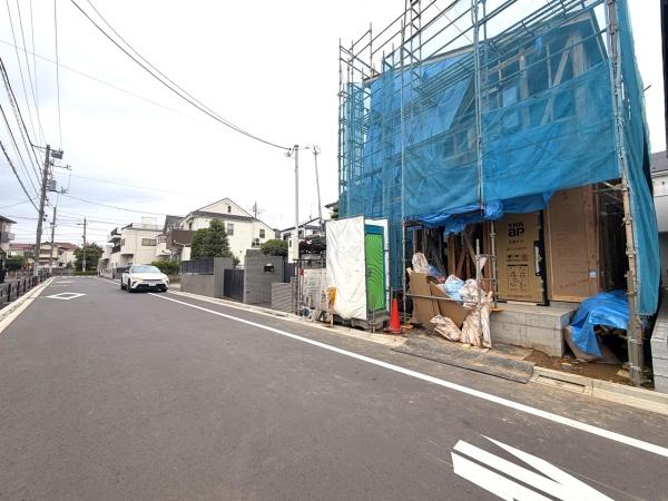 葛飾区東水元3丁目の新築一戸建の前面道路含む現地写真画像
