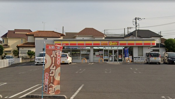 松戸市五香4丁目の中古一戸建のコンビニ画像
