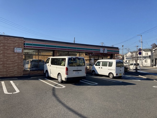 市川市若宮３丁目の新築一戸建のコンビニ画像