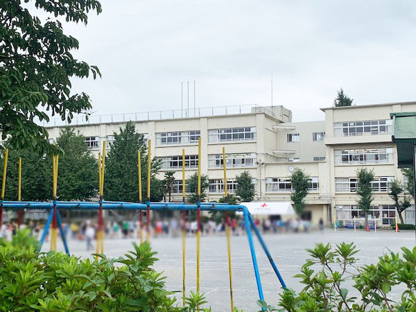 ダイアパレス新柏の小学校画像