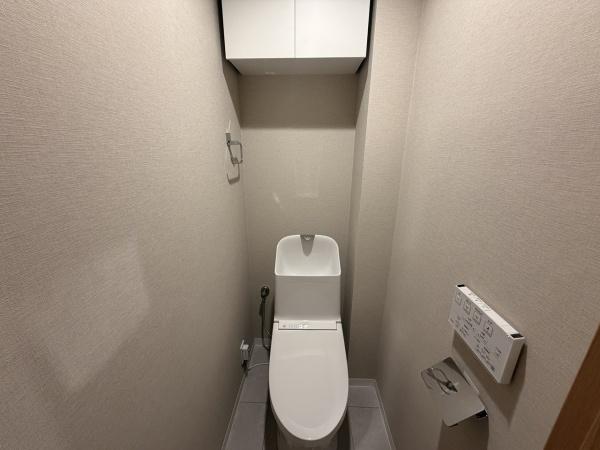 ライオンズマンション市川本八幡のトイレ画像