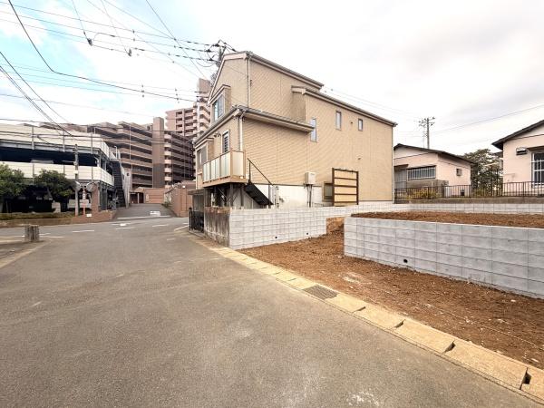 松戸市幸谷の土地の前面道路含む現地写真画像