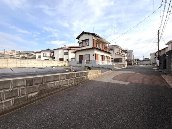 松戸市河原塚の土地の前面道路含む現地写真画像