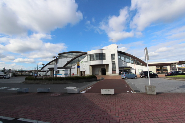 八街市榎戸の駅画像