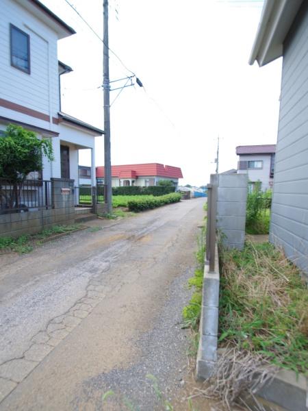 八街市　八街ろ（やちまたし　やちまた　ろ）の前面道路含む現地写真画像