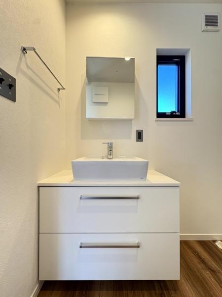 長生郡一宮町東浪見・全６区画・Ｃの洗面台・洗面所画像