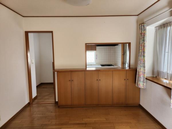 大網白里市　みやこ野２丁目のリビング画像