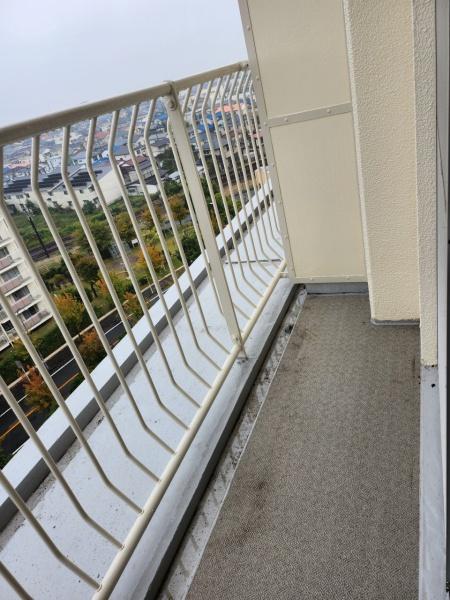 布佐平和台駅前マンションウイングB棟のバルコニー画像