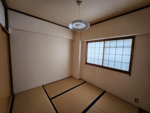 布佐平和台駅前マンションウイングB棟の和室画像