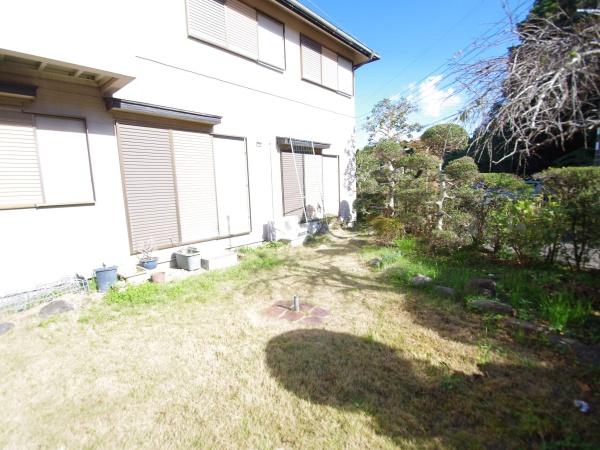 大網白里市　みずほ台２丁目の庭画像