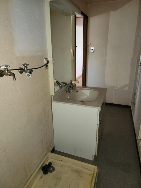 ハッコー佐倉マンションの洗面台・洗面所画像