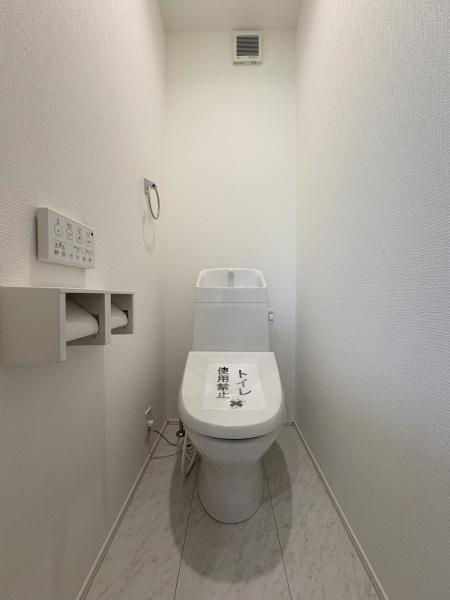 リナージュ　八街市　文違　２４-１期・全1棟・１号棟のトイレ画像