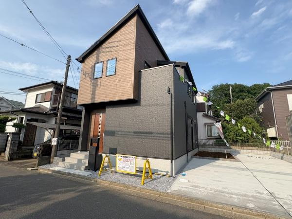 リナージュ　八街市　文違　２４-１期・全1棟・１号棟の前面道路含む現地写真画像