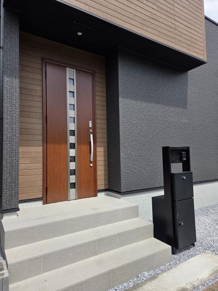 リナージュ　八街市　文違　２４-１期・全1棟・１号棟の玄関画像
