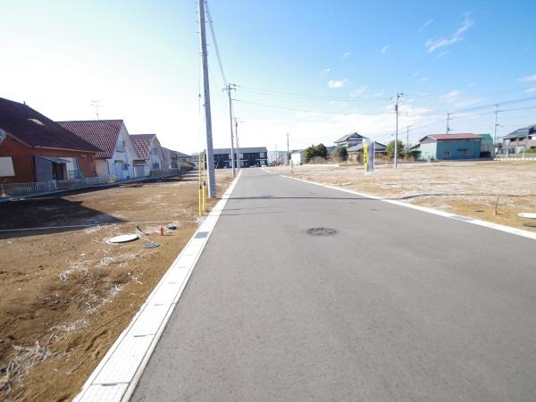 クレステージ八街　全３２区画・６号の分譲済街並み写真画像