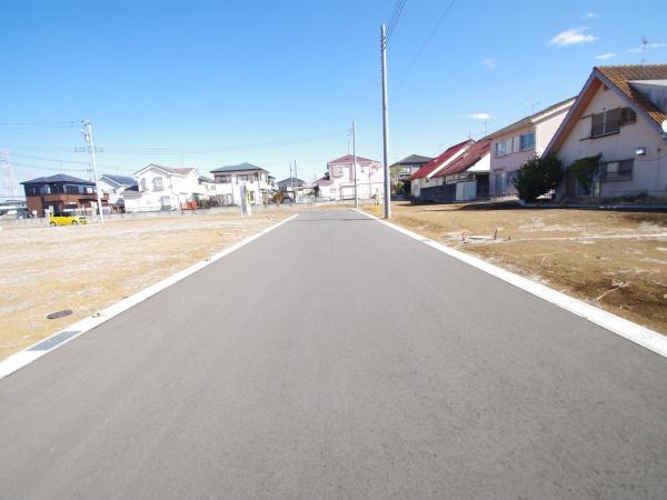クレステージ八街　全３２区画・８号の分譲済街並み写真画像