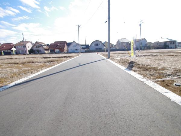 クレステージ八街　全３２区画・19号の分譲済街並み写真画像