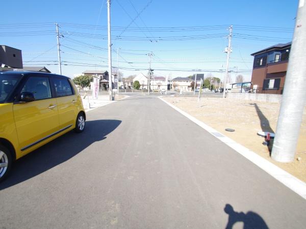 クレステージ八街　全３２区画・29号の前面道路含む現地写真画像