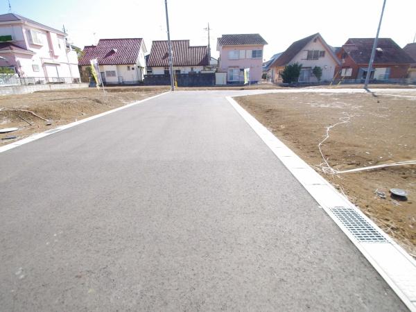 クレステージ八街　全３２区画・29号の前面道路含む現地写真画像