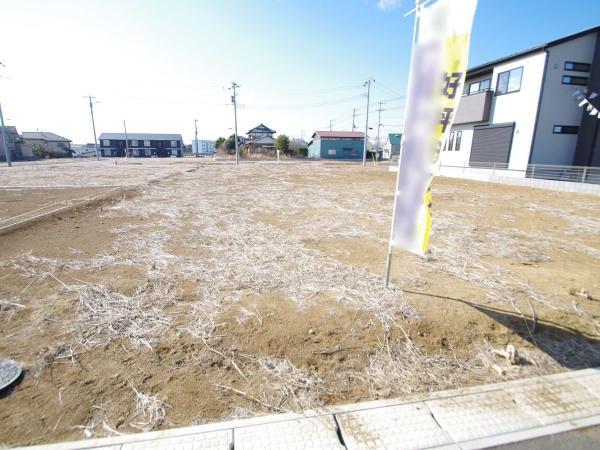 クレステージ八街　全３２区画・29号の分譲済街並み写真画像