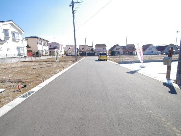 クレステージ八街　全３２区画・32号の分譲済街並み写真画像