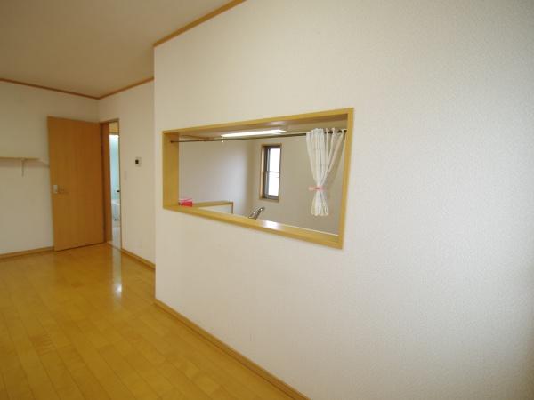 八街市　みどり台１丁目のリビング画像