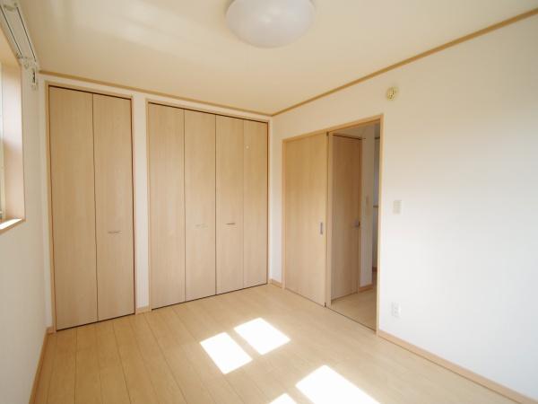 大網白里市　みどりが丘４丁目の洋室画像