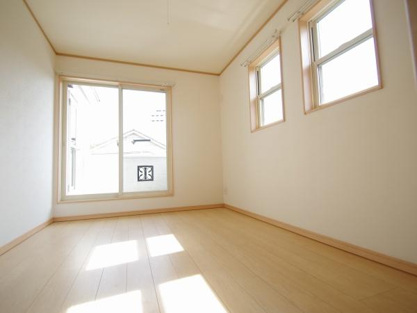 大網白里市　みどりが丘４丁目の洋室画像