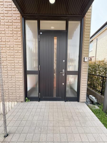 成田市　並木町（なりたし　なみきちょう）の玄関画像