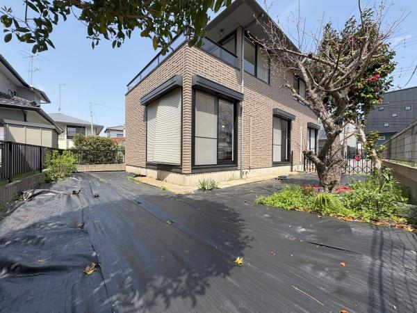成田市　並木町（なりたし　なみきちょう）の庭画像