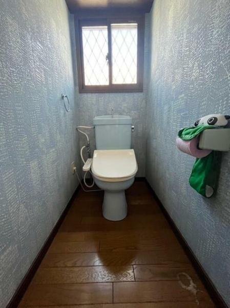 成田市　幸町（なりたし　さいわいちょう）のトイレ画像