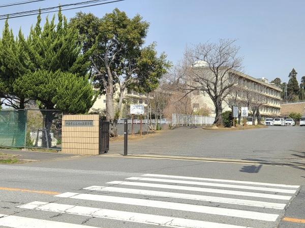 成田市　玉造３（５丁目）　全２棟　Ａ棟の高校・高専画像