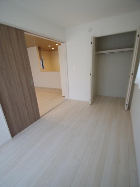 成田市　玉造３（５丁目）　全２棟　Ｂ棟の洋室画像