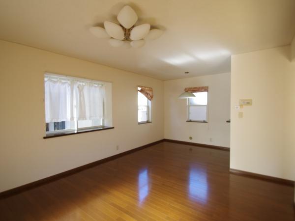 山武市　美杉野１丁目（さんむし　みすぎの）のリビング画像