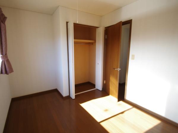 山武市　美杉野１丁目（さんむし　みすぎの）の洋室画像