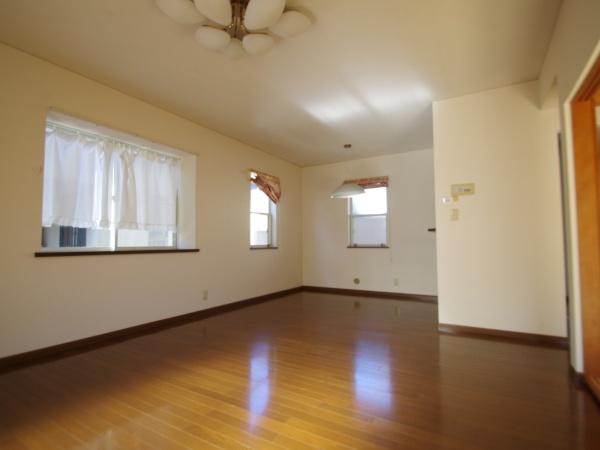 山武市　美杉野１丁目（さんむし　みすぎの）のリビング画像