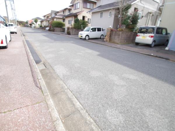 山武市　美杉野１丁目（さんむし　みすぎの）の前面道路含む現地写真画像