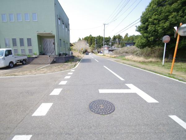 クレイドルガーデン　山武市美杉野　第２・全１棟・１号棟の前面道路含む現地写真画像