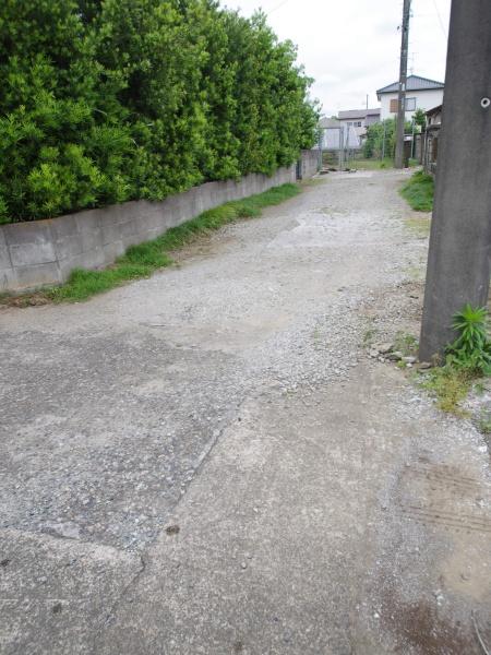 大網白里市 北飯塚の前面道路含む現地写真画像