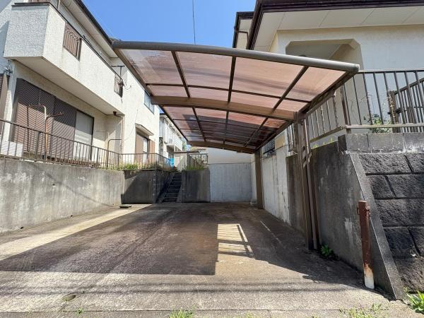 富里市　根木名の駐車場画像
