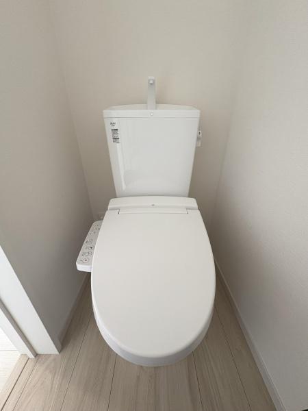 佐倉市　大崎台５期　２号棟のトイレ画像