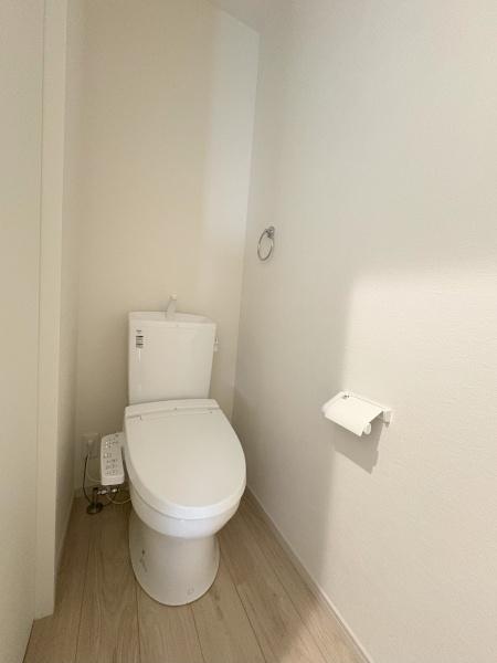佐倉市　大崎台５期　２号棟のトイレ画像